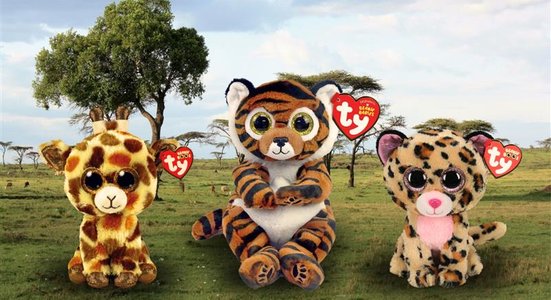 Tiger, giraffe, and leopard beanies with safari backdrop.